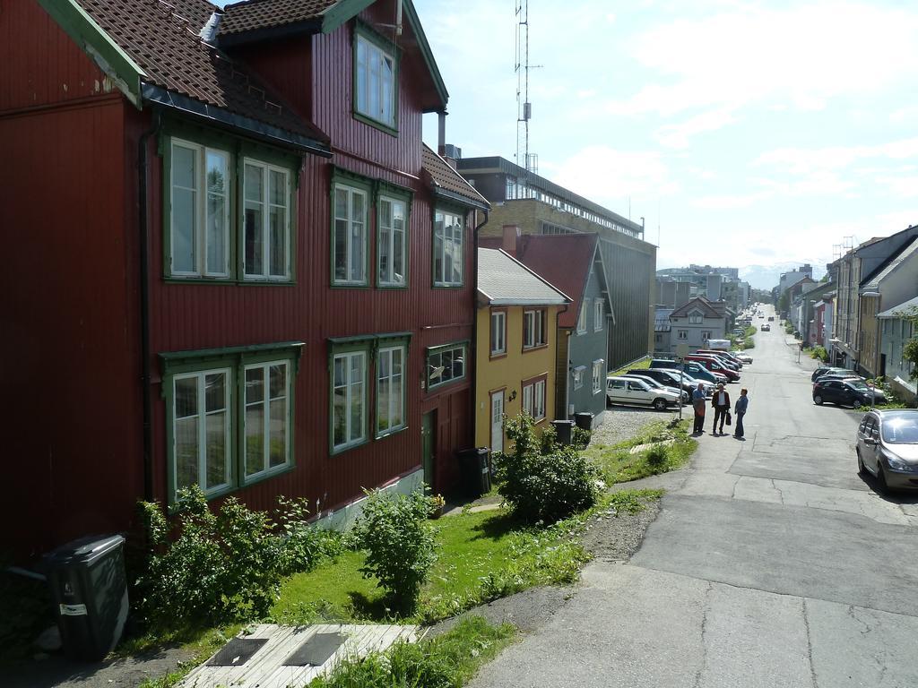 Red Old House Tromso Apartment Zimmer foto